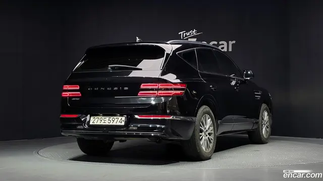 Main__Slider__Photo:GV80 Genesis 2021.11-1