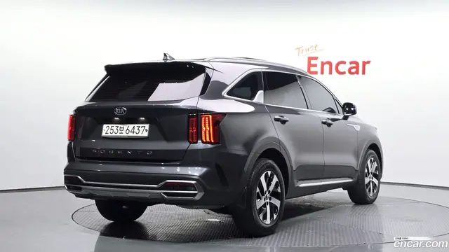 Main__Slider__Photo:Sorento Kia 2020.5-1