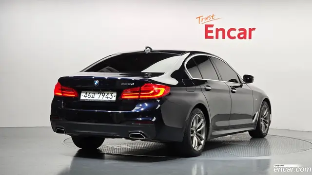 Main__Slider__Photo:5-Series BMW 2018.5-1