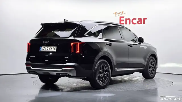 Main__Slider__Photo:Sorento Kia 2024.6-1