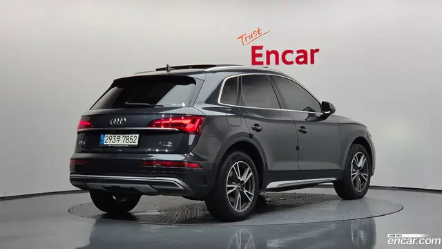 Main__Slider__Photo:Q5 Audi 2021.10-1