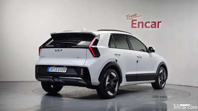 Main__Slider__Photo:Niro Kia 2026.3-1