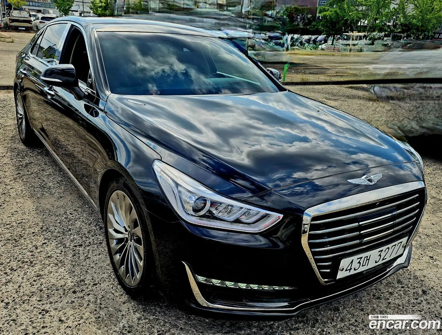 Main__Slider__Photo:EQ900 Genesis 2017.8-1