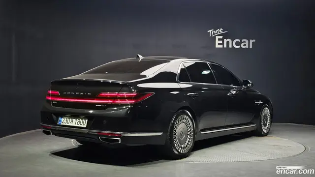 Main__Slider__Photo:G90 Genesis 2019.0-1