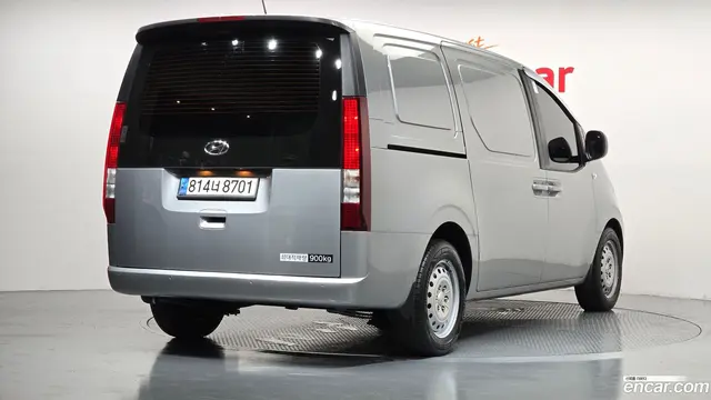 Main__Slider__Photo:Staria Hyundai 2023.1-1