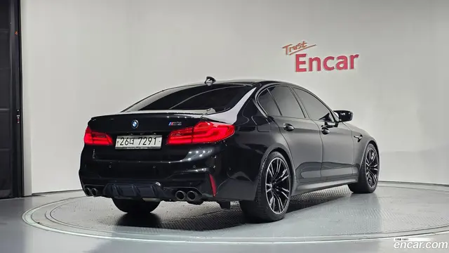 Main__Slider__Photo:M5 BMW 2019.5-1