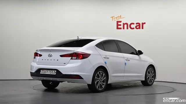 Main__Slider__Photo:AVANTE Hyundai 2019.9-1