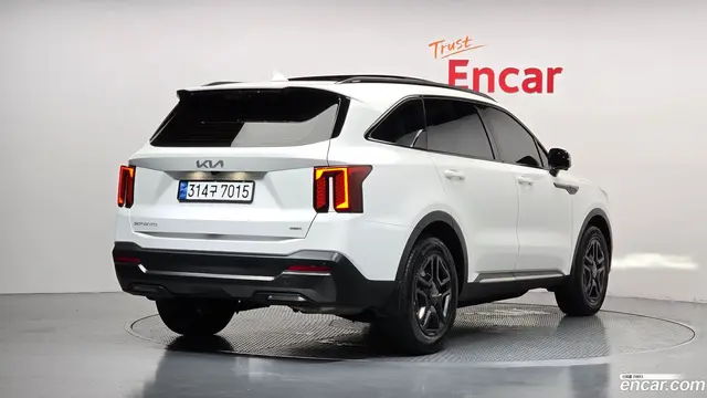 Main__Slider__Photo:Sorento Kia 2024.6-1