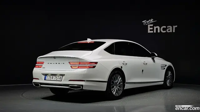 Main__Slider__Photo:G80 Genesis 2023.10-1