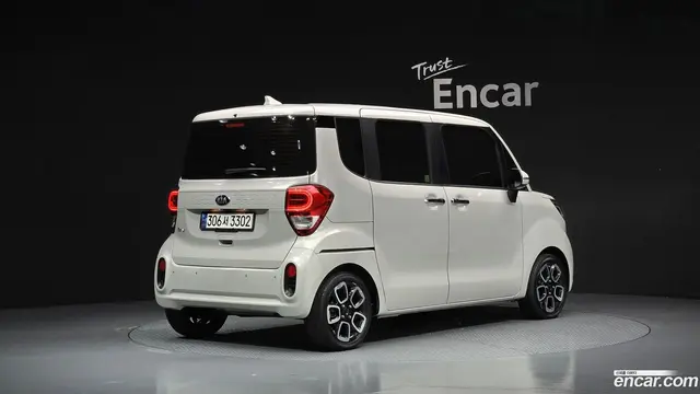 Main__Slider__Photo:RAY Kia 2021.4-1