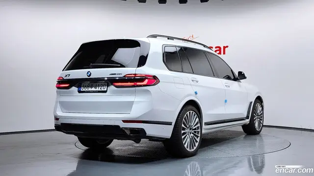 Main__Slider__Photo:X7 BMW 2023.9-1