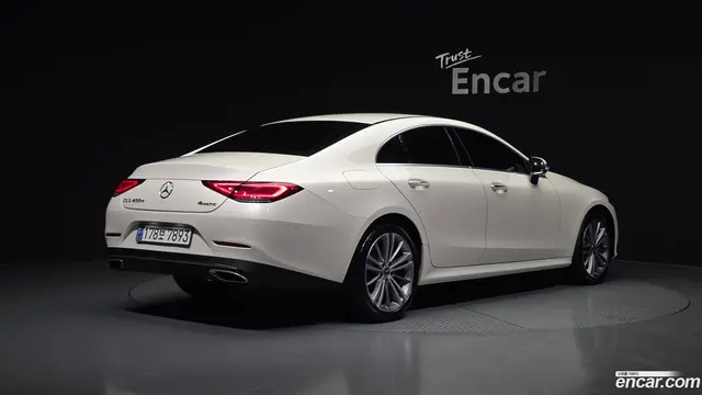 Main__Slider__Photo:CLS-Class Mercedes-Benz 2019.1-1