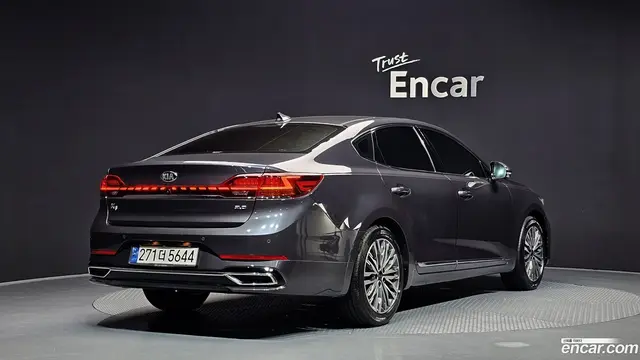 Main__Slider__Photo:K7 Kia 2020.6-1