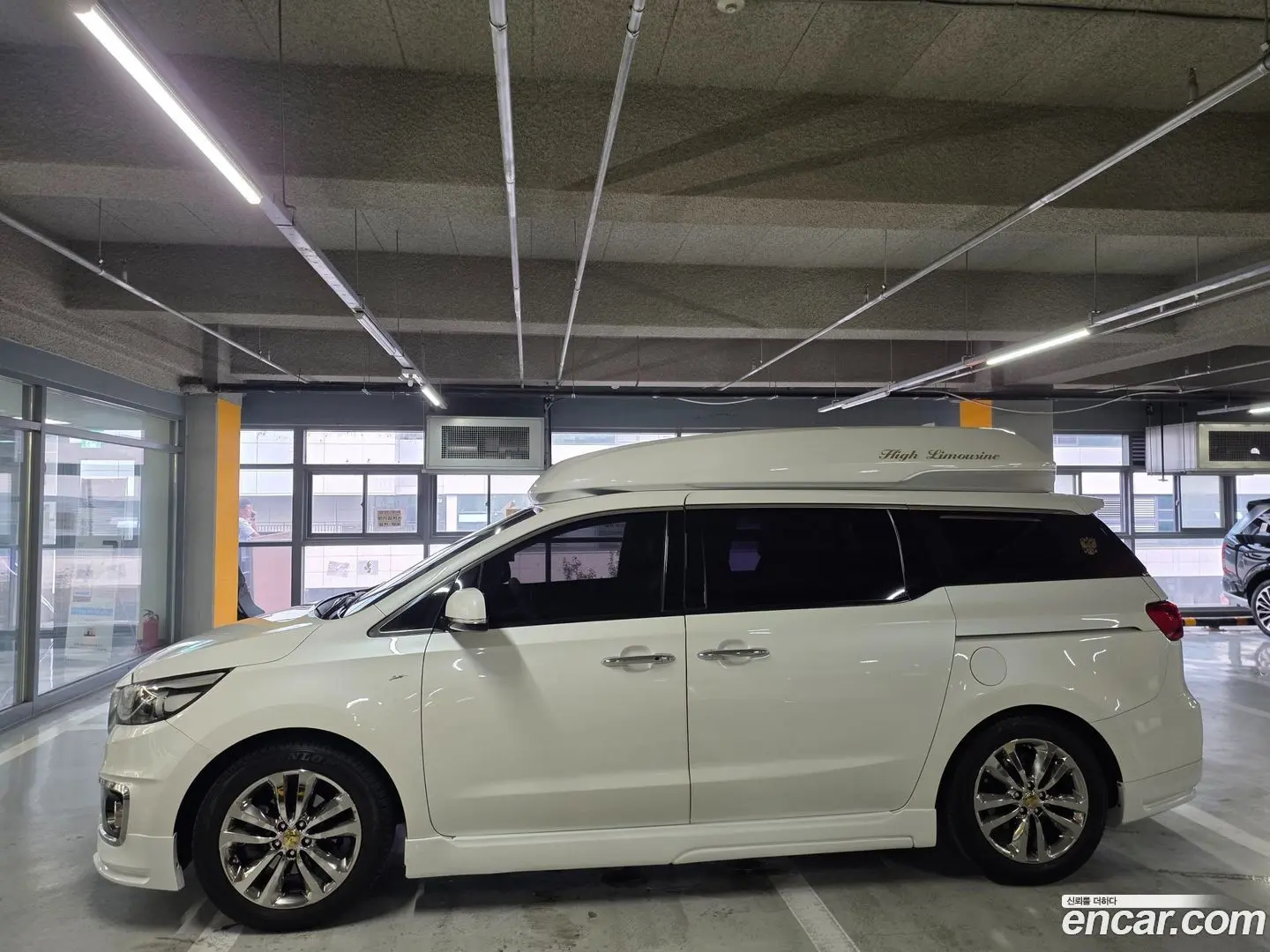 Main__Slider__Photo:Canival Kia 2015.1-1