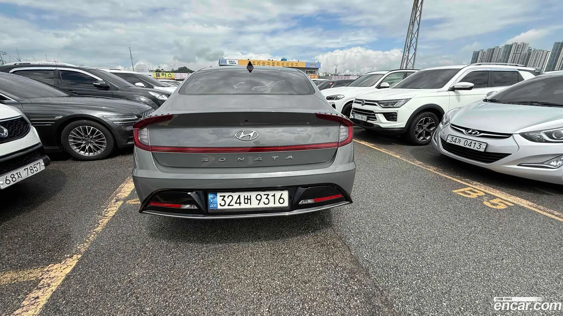 Main__Slider__Photo:Sonata Hyundai 2022.5-1