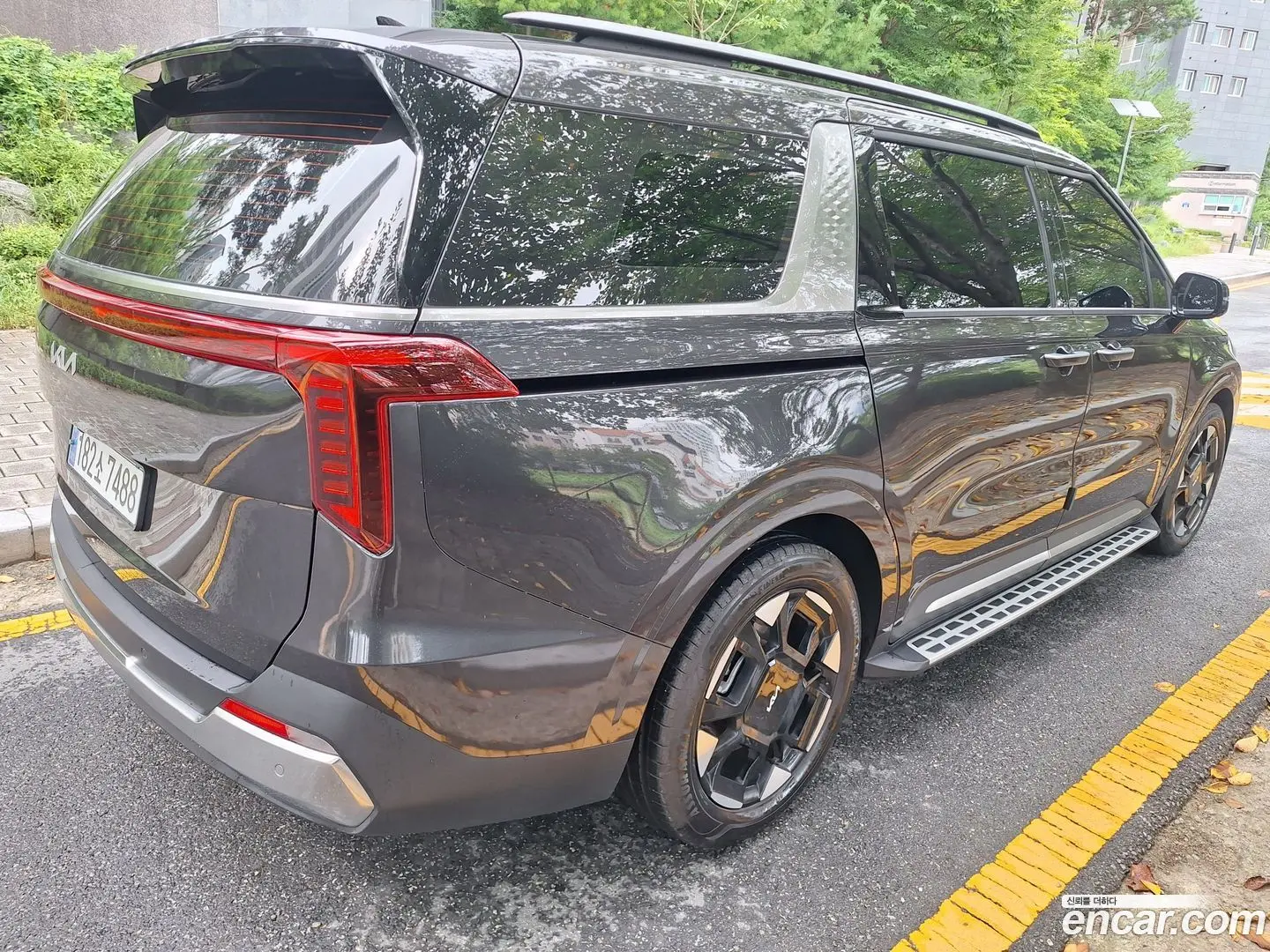 Main__Slider__Photo:Canival Kia 2024.5-1