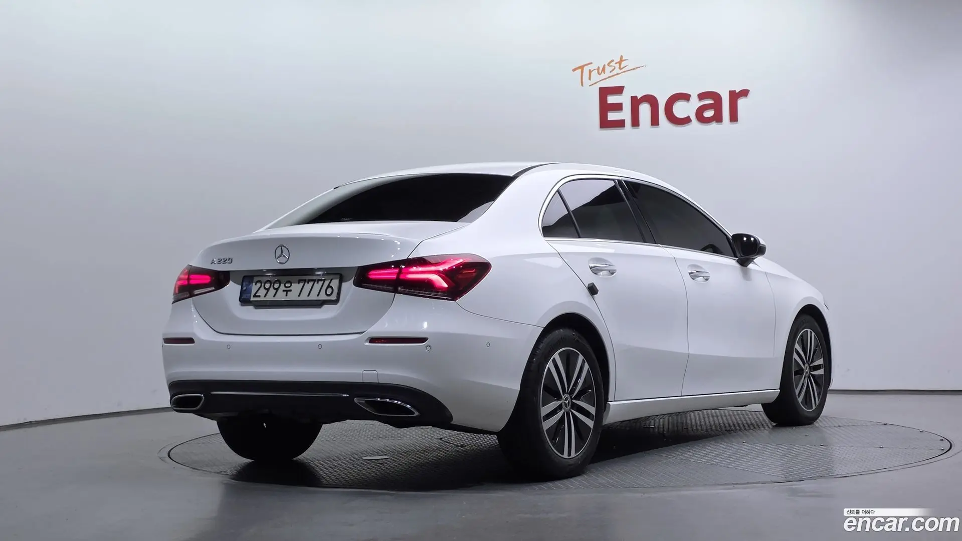 Main__Slider__Photo:A-Class Mercedes-Benz 2021.7-1