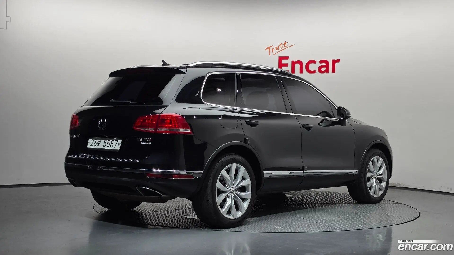 Main__Slider__Photo:Touareg Volkswagen 2015.8-1