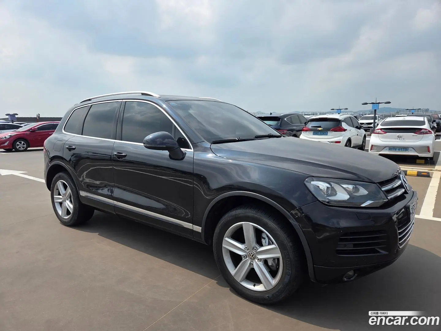 Main__Slider__Photo:Touareg Volkswagen 2014.2-1