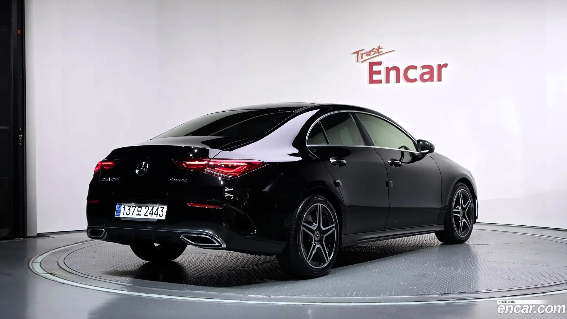 Main__Slider__Photo:CLA-Class Mercedes-Benz 2020.10-1