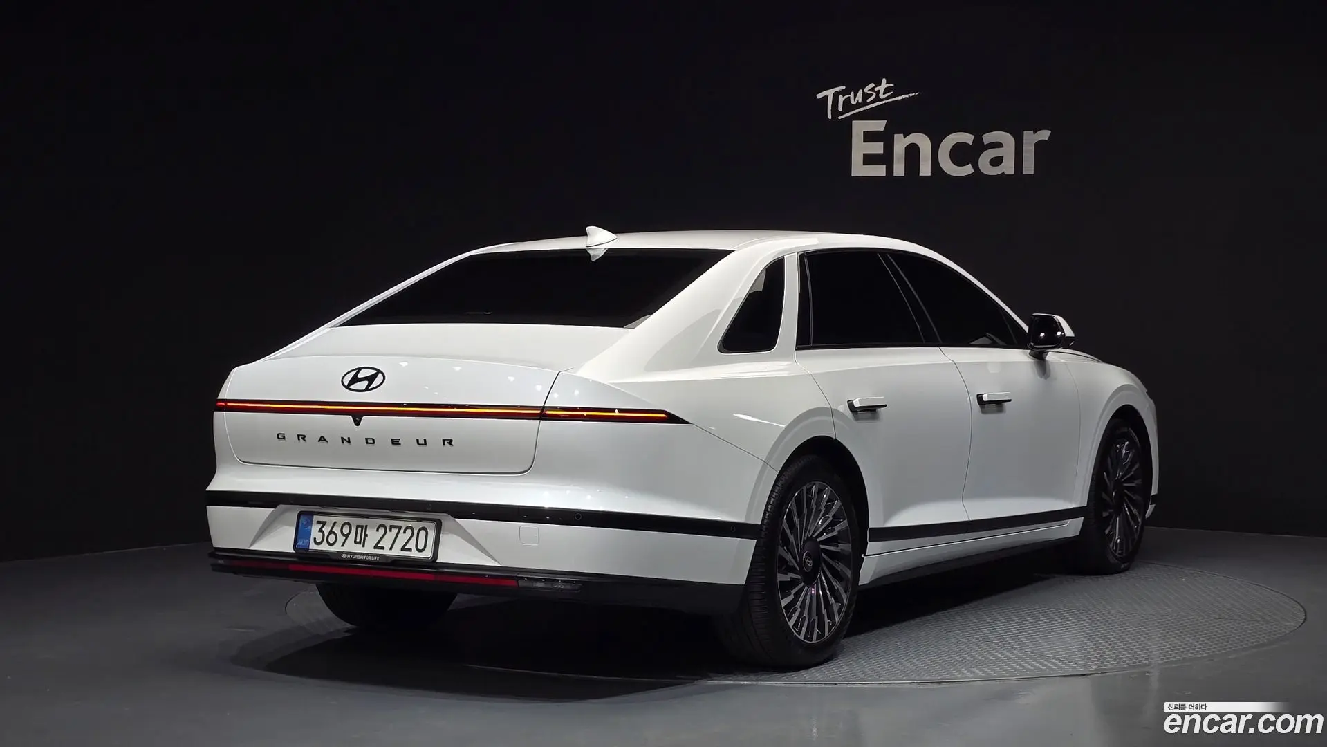Main__Slider__Photo:Grandeur Hyundai 2026.2-1