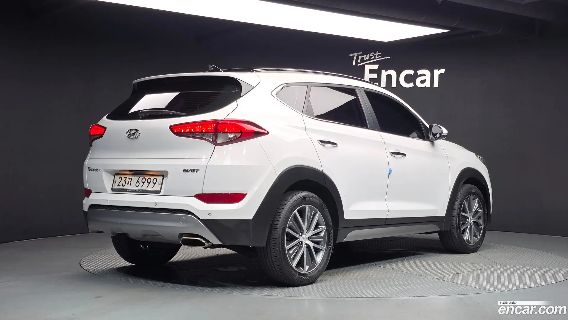 Main__Slider__Photo:Tucson Hyundai 2016.5-1