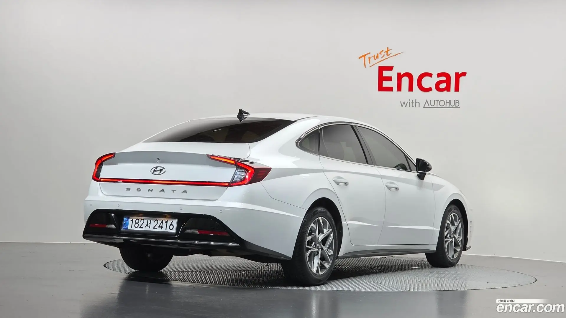 Main__Slider__Photo:Sonata Hyundai 2021.7-1