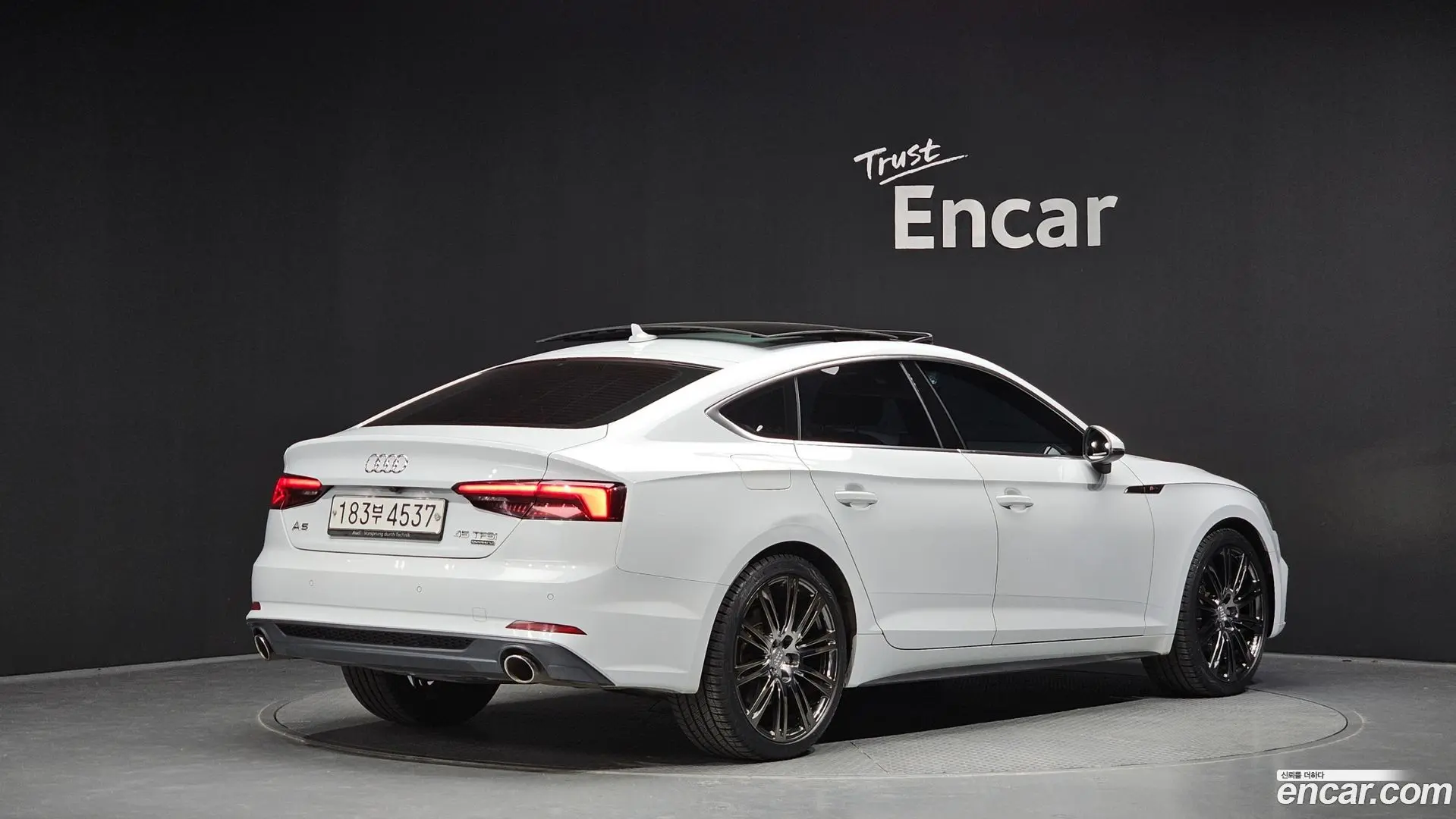 Main__Slider__Photo:A5 Audi 2019.10-1