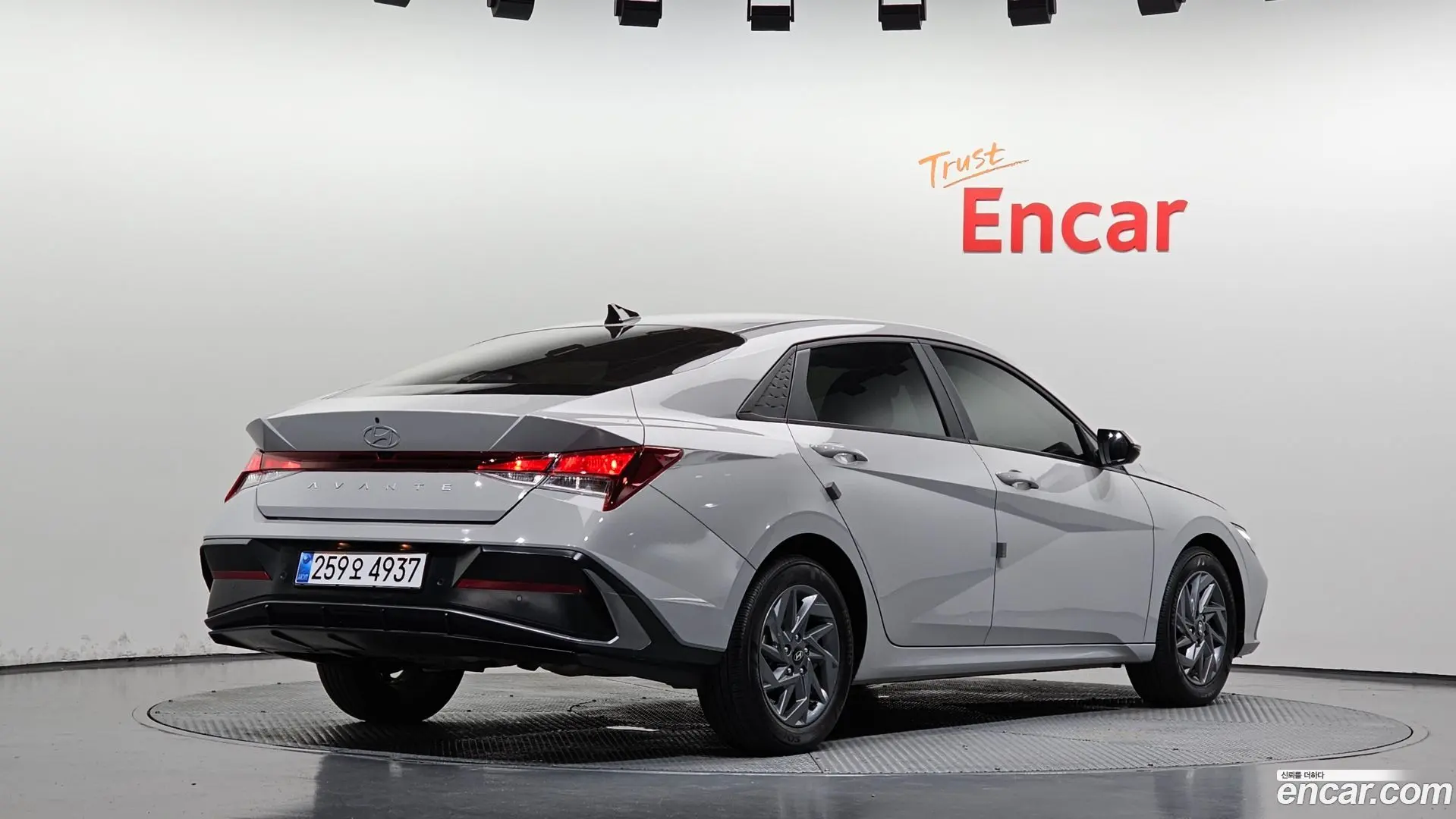 Main__Slider__Photo:AVANTE Hyundai 2024.6-1