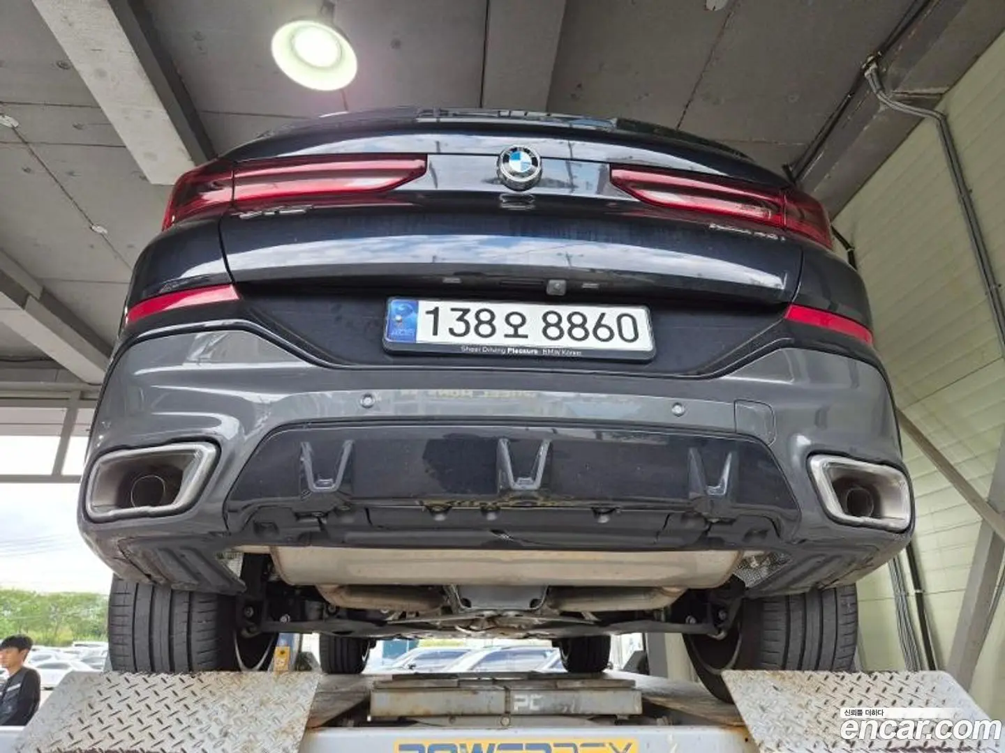 Main__Slider__Photo:X6 BMW 2024.9-1