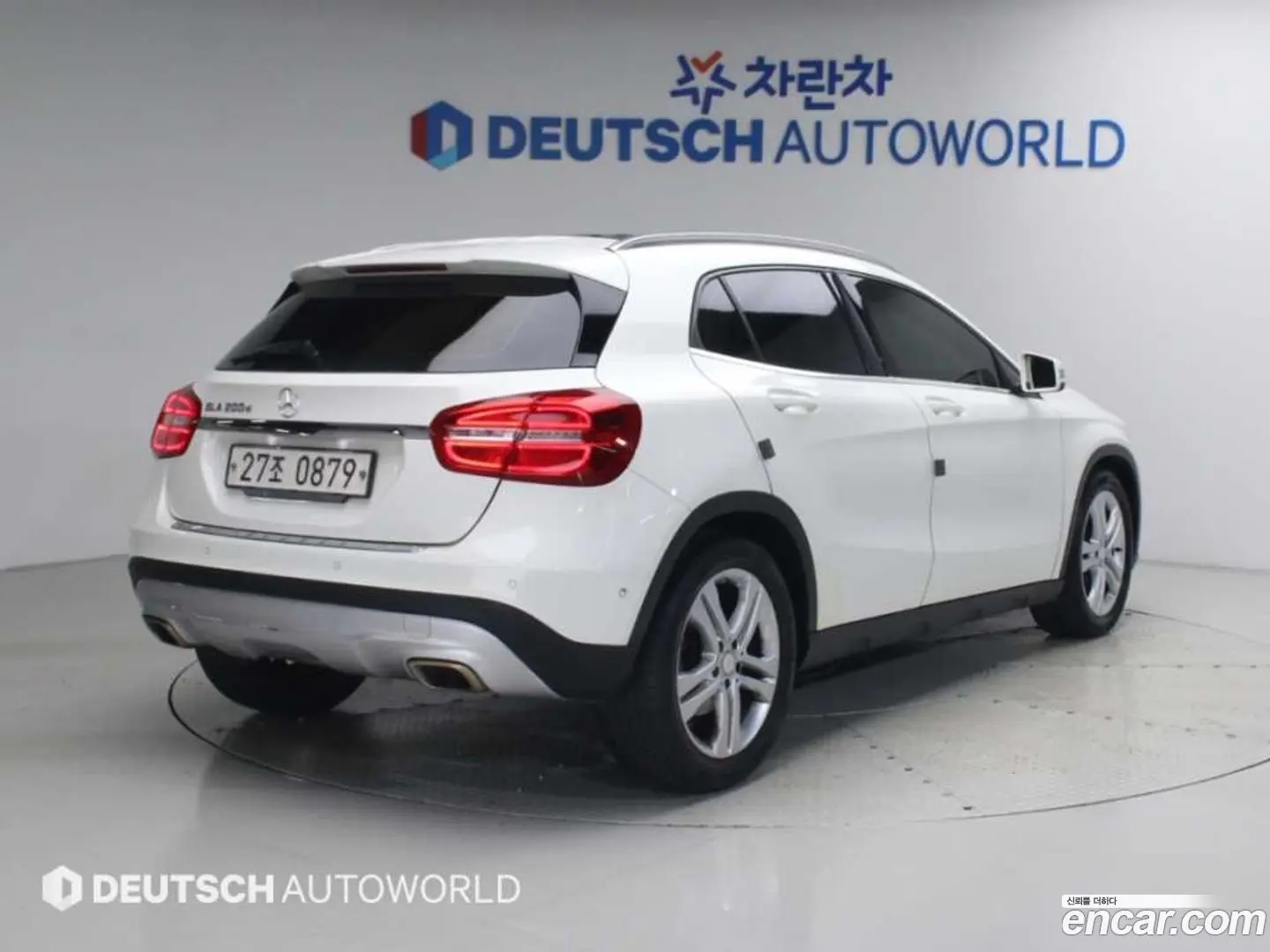 Main__Slider__Photo:GLA-Class Mercedes-Benz 2016.3-1