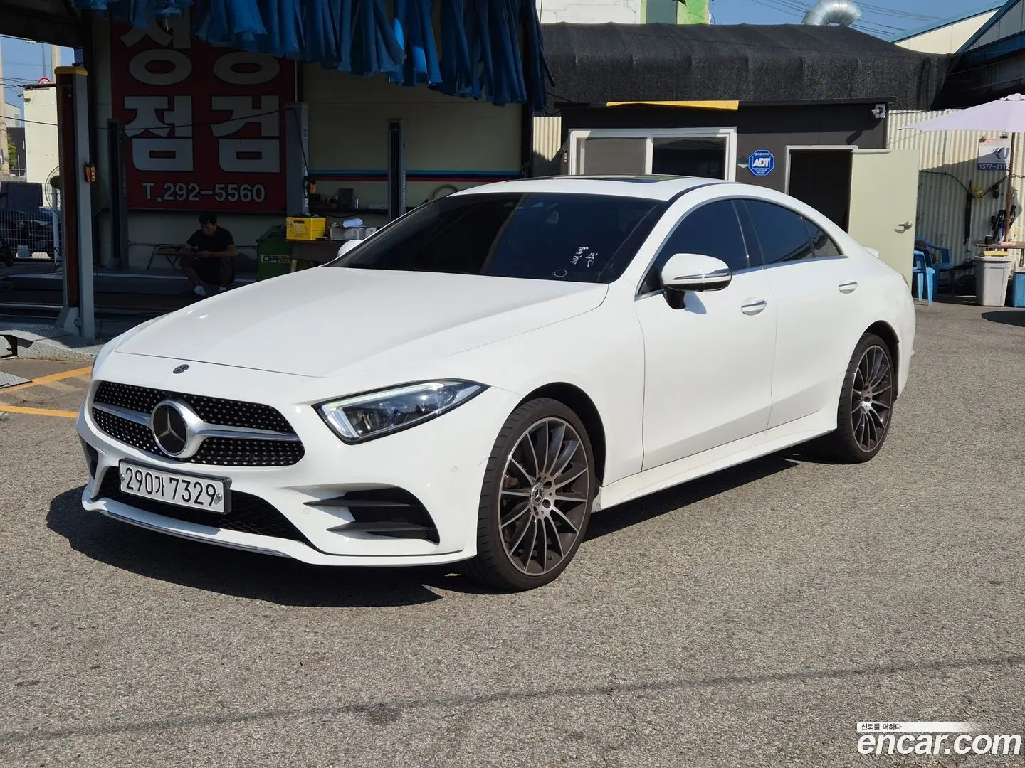 Main__Slider__Photo:CLS-Class Mercedes-Benz 2019.9-1