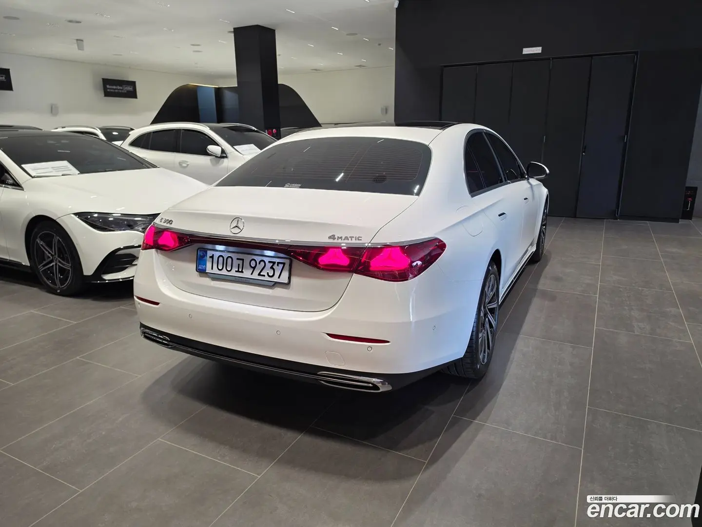Main__Slider__Photo:E-Class Mercedes-Benz 2026.0-1