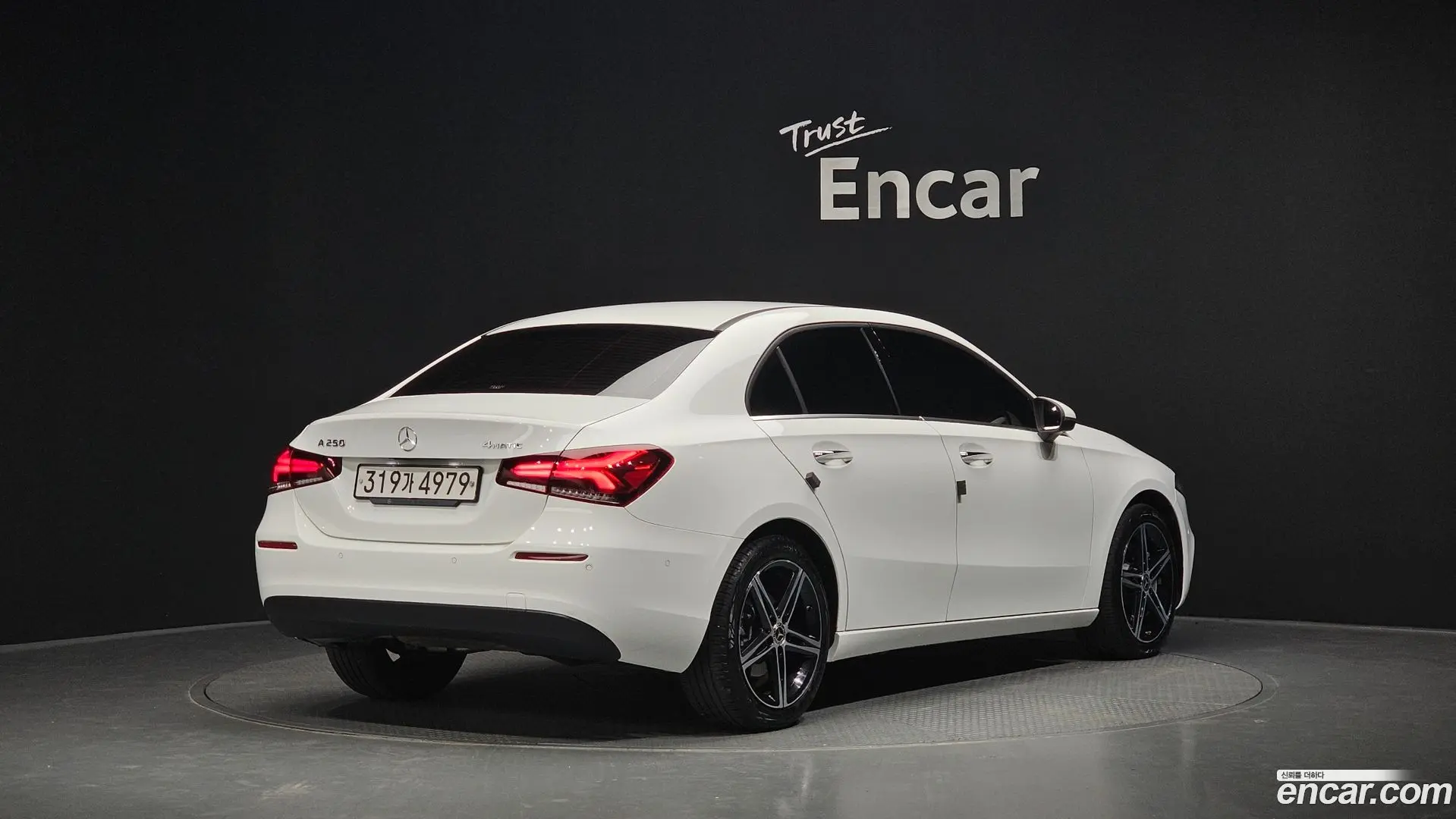 Main__Slider__Photo:A-Class Mercedes-Benz 2020.9-1