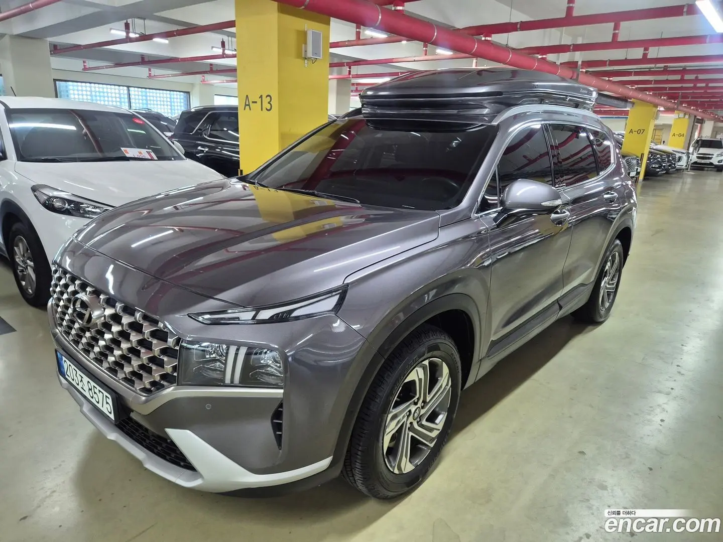 Main__Slider__Photo:Santafe Hyundai 2023.1-1