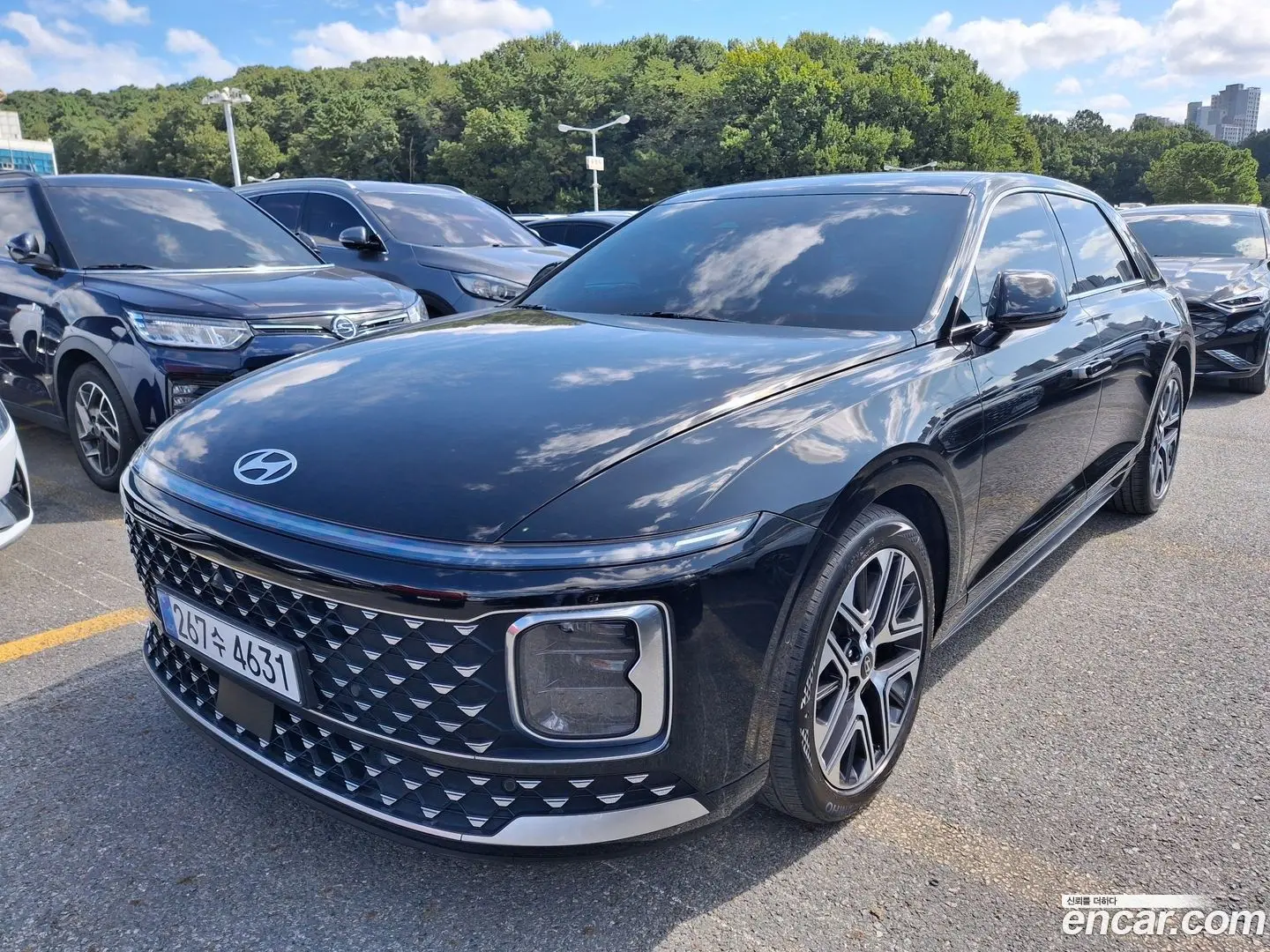 Main__Slider__Photo:Grandeur Hyundai 2023.8-1