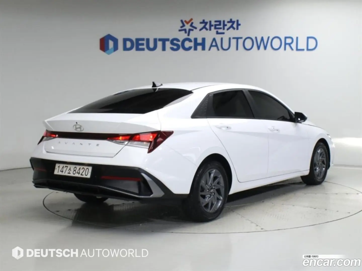 Main__Slider__Photo:AVANTE Hyundai 2023.8-1