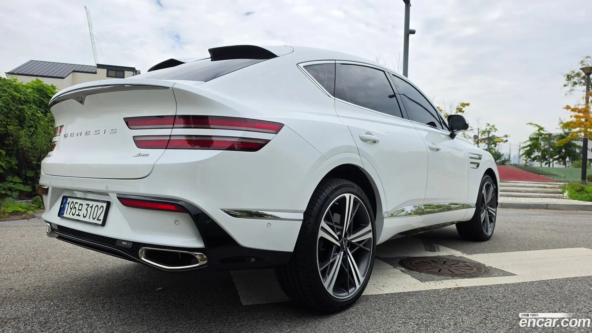 Main__Slider__Photo:GV80 Genesis 2024.8-1