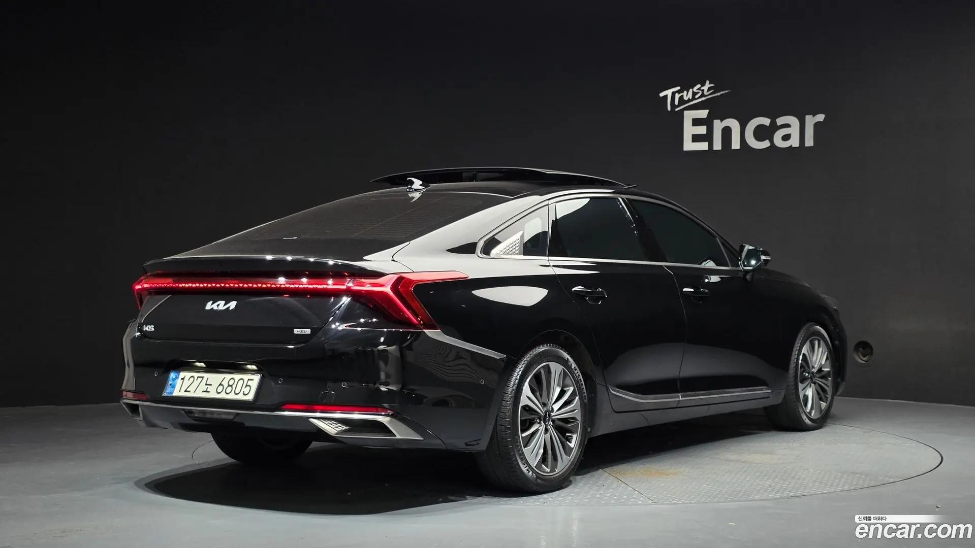 Main__Slider__Photo:K8 Kia 2021.10-1