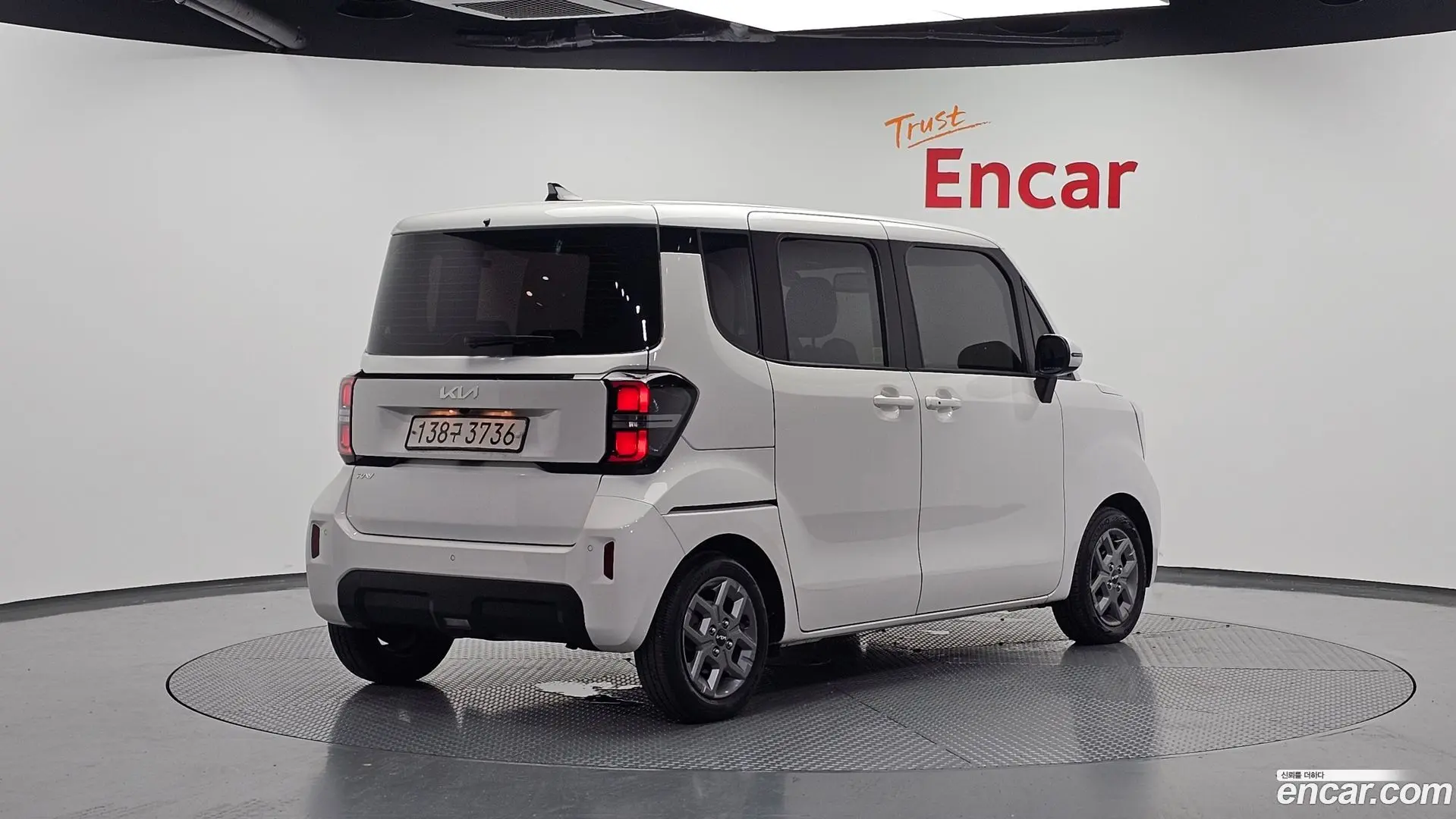 Main__Slider__Photo:RAY Kia 2022.9-1