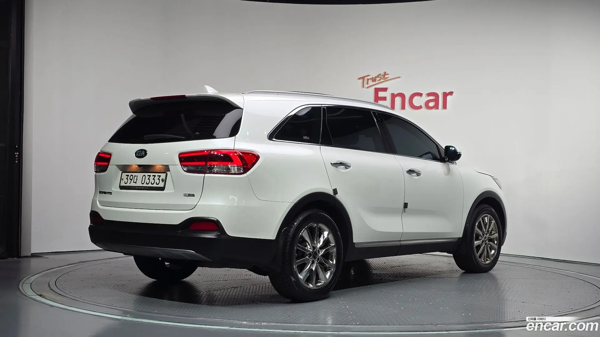 Main__Slider__Photo:Sorento Kia 2016.8-1