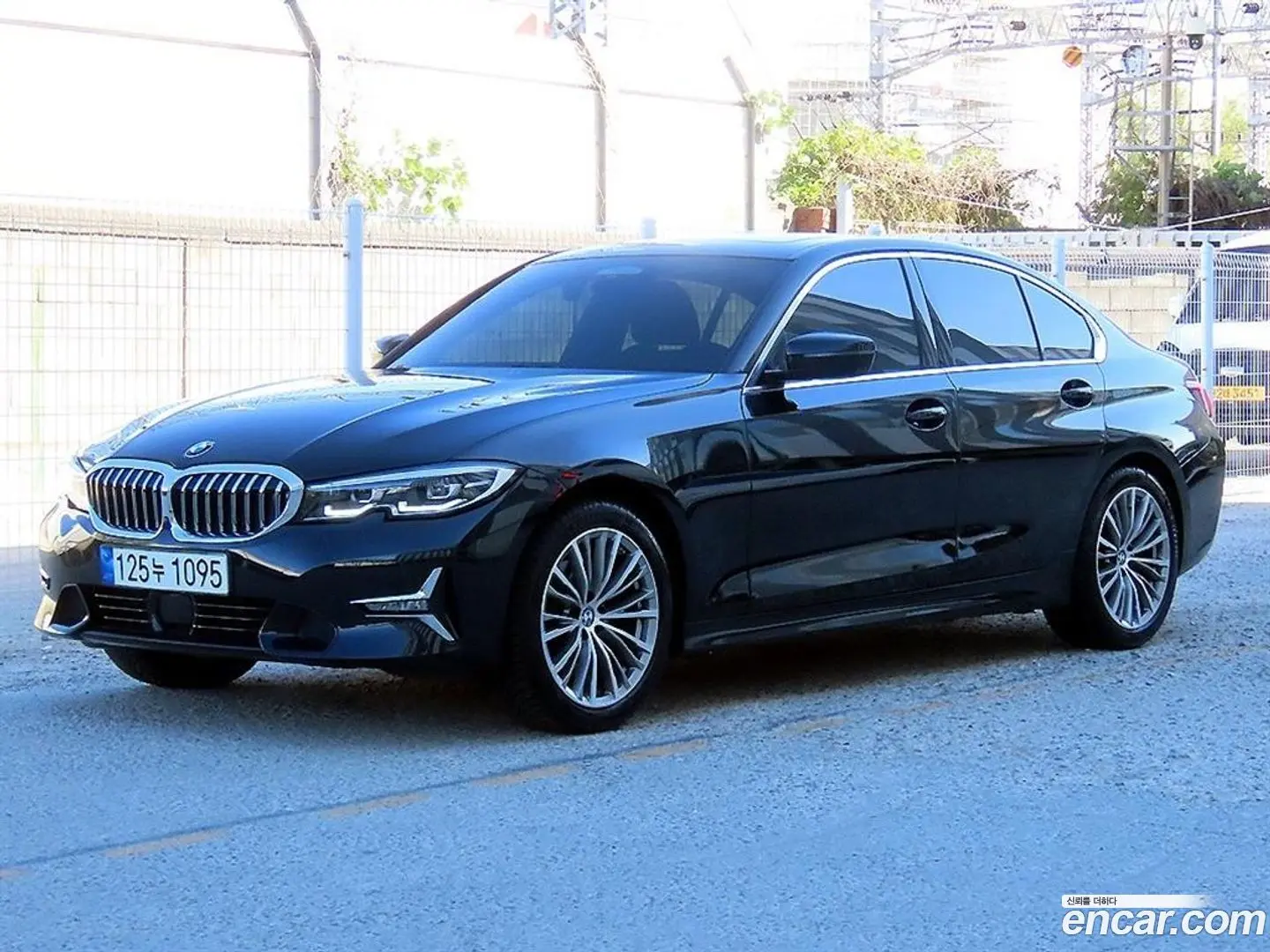 Main__Slider__Photo:3-Series BMW 2021.8-1