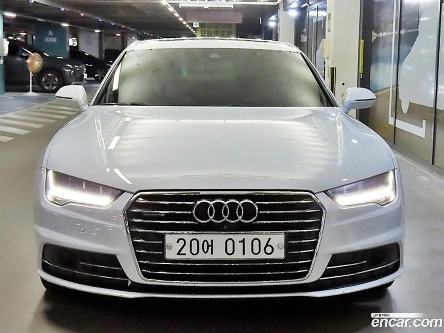 Main__Slider__Photo:A7 Audi 2016.5-1