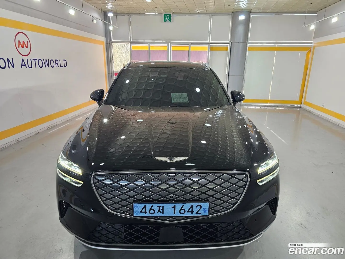 Main__Slider__Photo:GV70 Genesis 2022.3-1