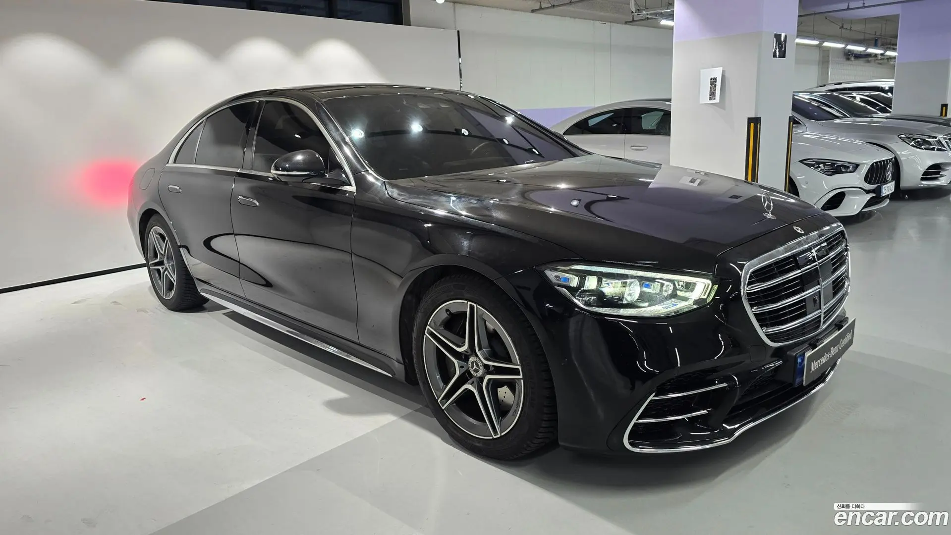 Main__Slider__Photo:S-Class Mercedes-Benz 2023.1-1