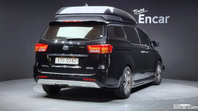 Main__Slider__Photo:Canival Kia 2016.10-1