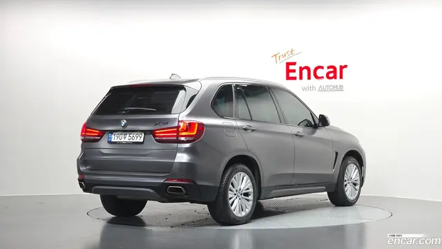 Main__Slider__Photo:X5 BMW 2017.9-1
