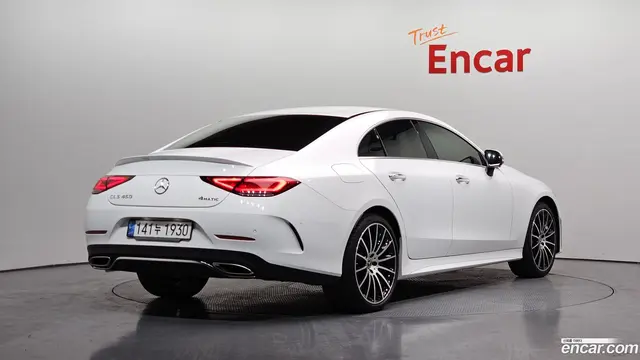 Main__Slider__Photo:CLS-Class Mercedes-Benz 2021.2-1