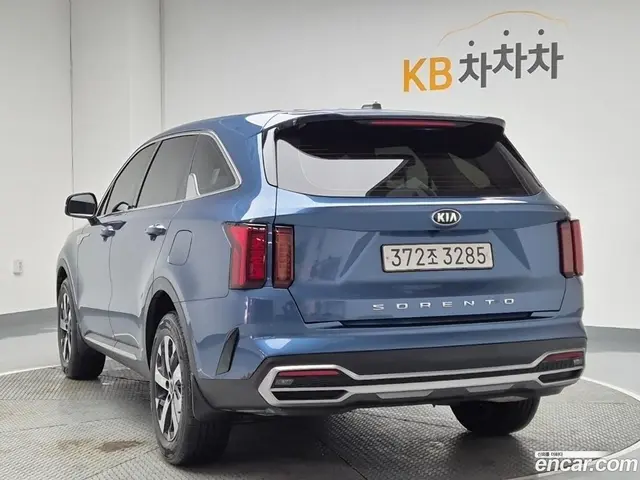 Main__Slider__Photo:Sorento Kia 2020.11-1
