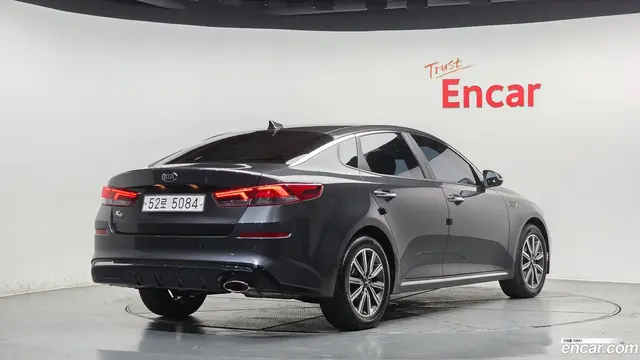 Main__Slider__Photo:K5 Kia 2018.5-1